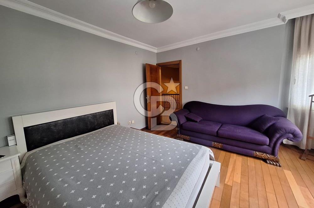 Çengelköy Ata 2 Sitesinde Kiralık Tripleks Villa