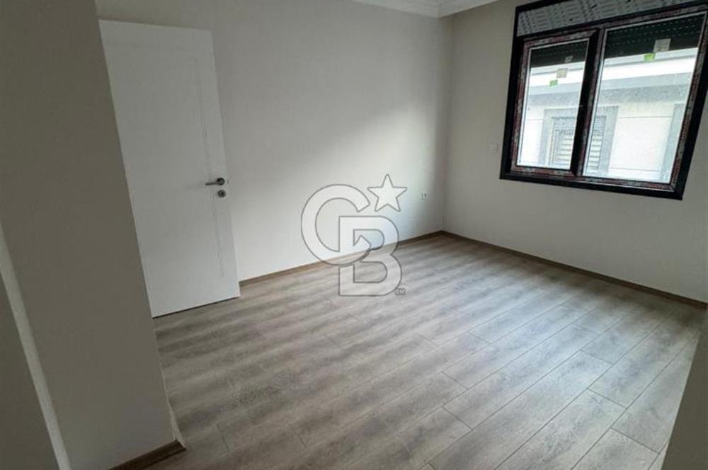 Bahçelievler'de 3+2 iskanlı sıfır dubleks daire