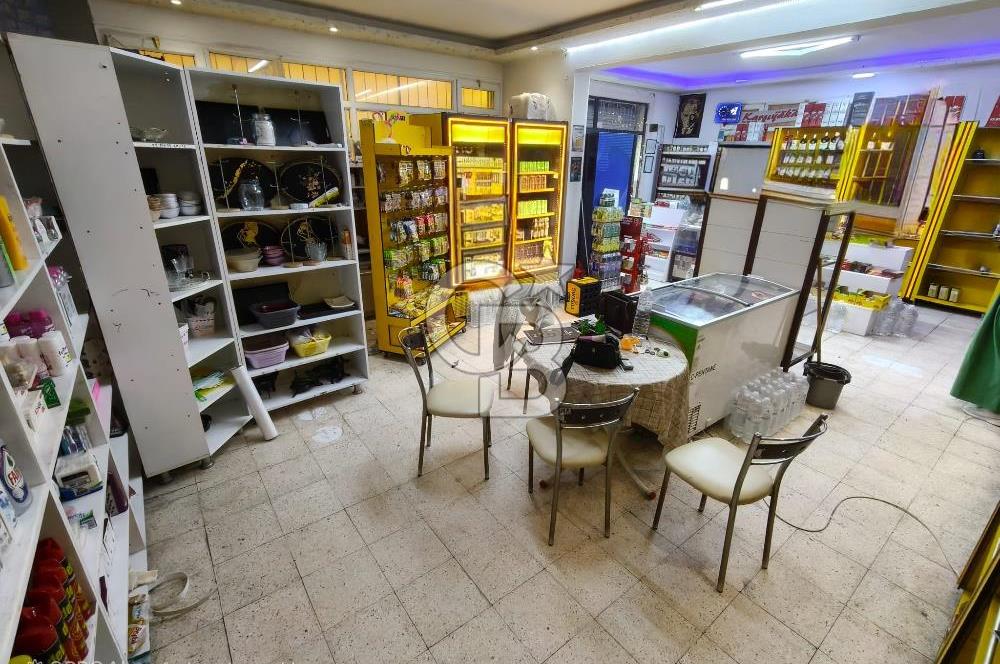 Menemen Ulukentte Devren Kiralik Hazir Kurulu Tekel Market