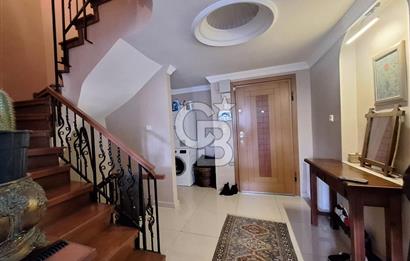 Çengelköy Ata 2 Sitesinde Kiralık Tripleks Villa