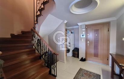 Çengelköy Ata 2 Sitesinde Kiralık Tripleks Villa