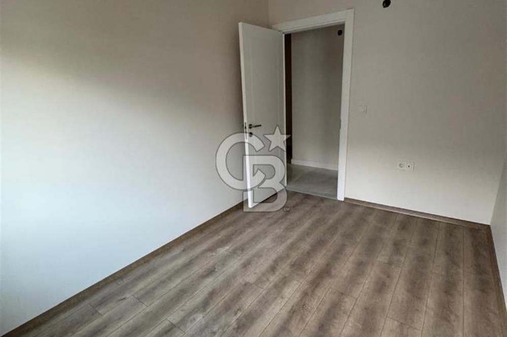 Bahçelievler'de 3+2 iskanlı sıfır dubleks daire