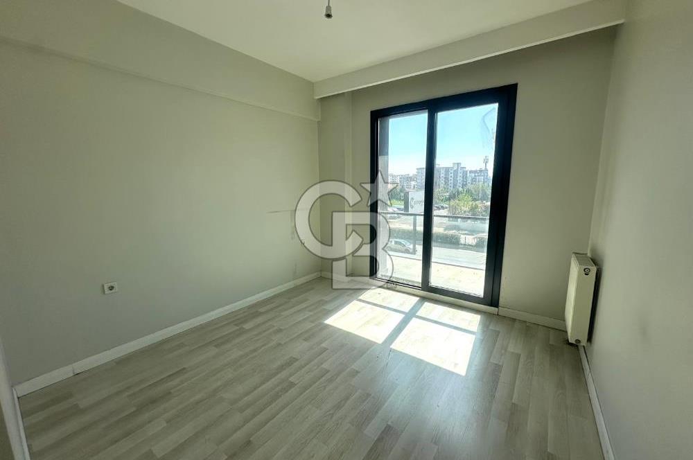 Çiğli Balatçık Park Yücesoy Havuzlu Site İçerisinde 1+1 Kiralık