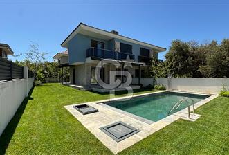 Çeşme Çiftlikte Havuzlu ve Şömineli Satılık 4+1 Villa - 4 - 350032