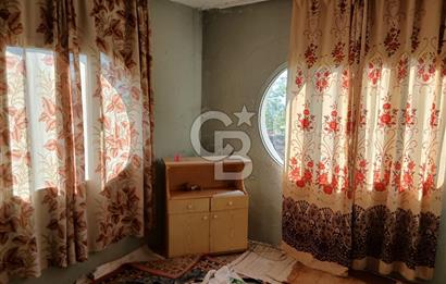 Köy Merkezinde 310 m² Taş Ev Elektrik ve Su Abonelikleri Hazır