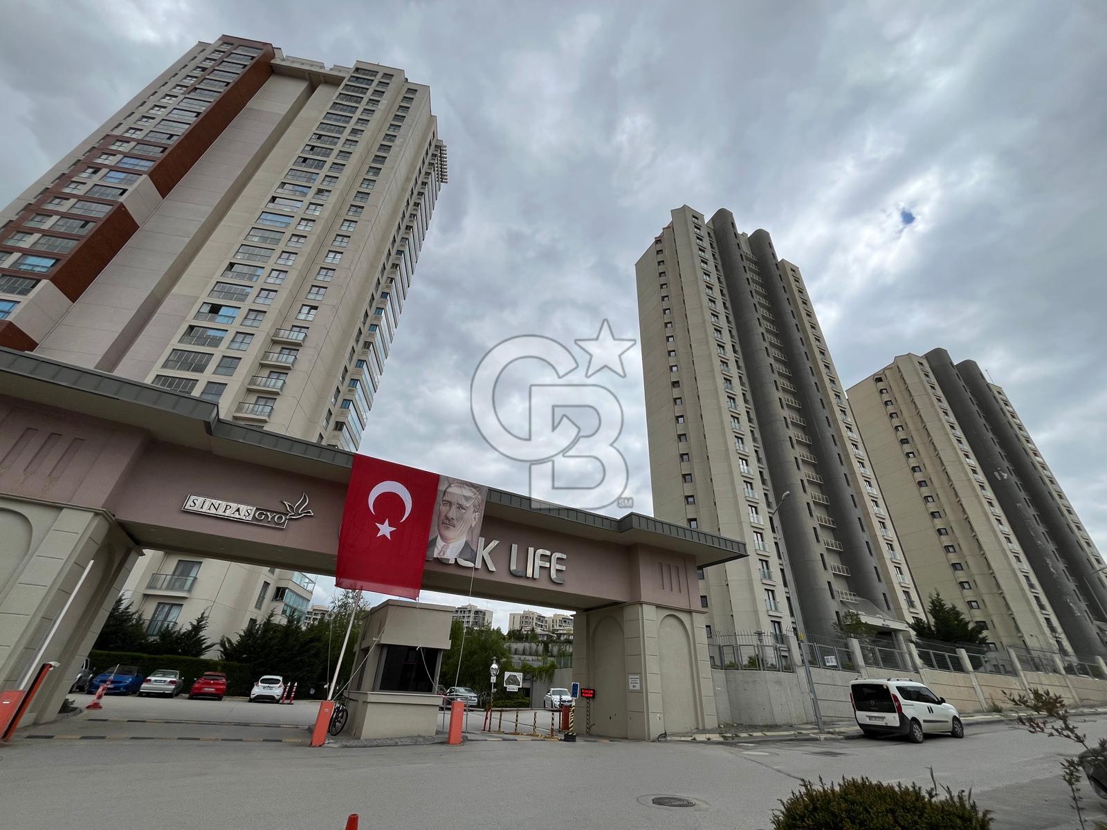 İNCEK LİFE'TA KİRALIK HAVUZ VE PEYZAJ MANZARALI EŞYALI 2+1