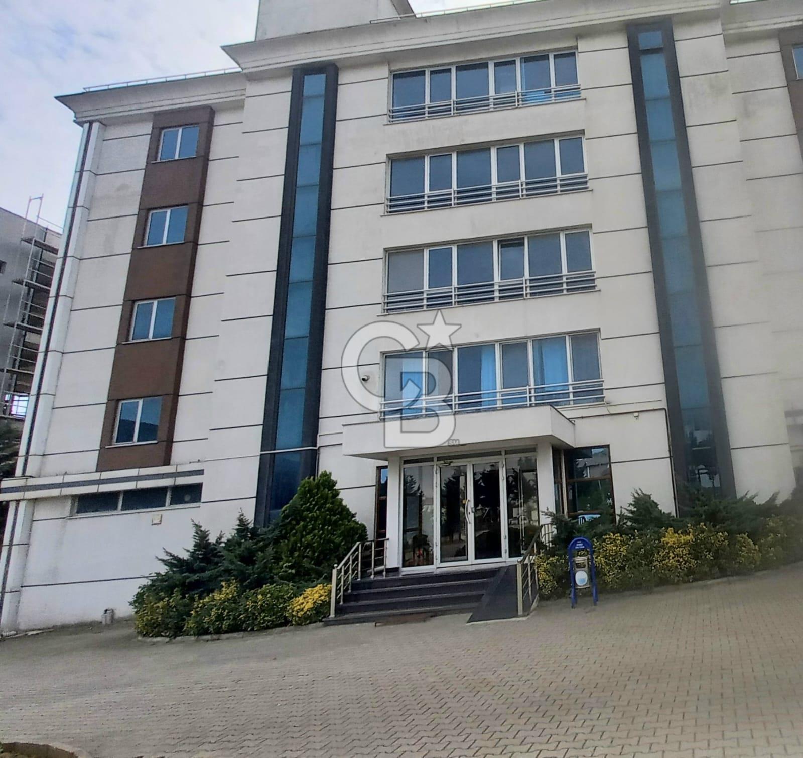 BÜYÜKÇEKMECE MİMARSİNAN E5 ÜSTÜ YOLA CEPHE 1+1 OFİS 