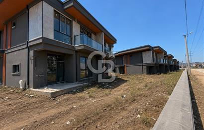 KOCAELİ YENİKÖY MERKEZ 4+1 SATILIK SİTE İÇERİSİNDE VİLLA