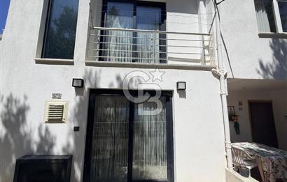BOĞAZİÇİ/ ADABÜKÜ MAVİ TUR SİTESİ EŞSİZ DENİZ MANZARALI VİLLA
