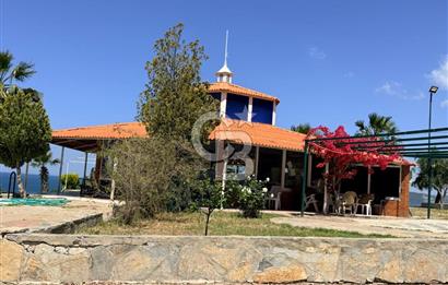 BOĞAZİÇİ/ ADABÜKÜ MAVİ TUR SİTESİ EŞSİZ DENİZ MANZARALI VİLLA