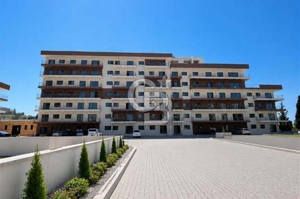 Menemen Ulukentte site içerisinde Bahçeli 2+1 Daire