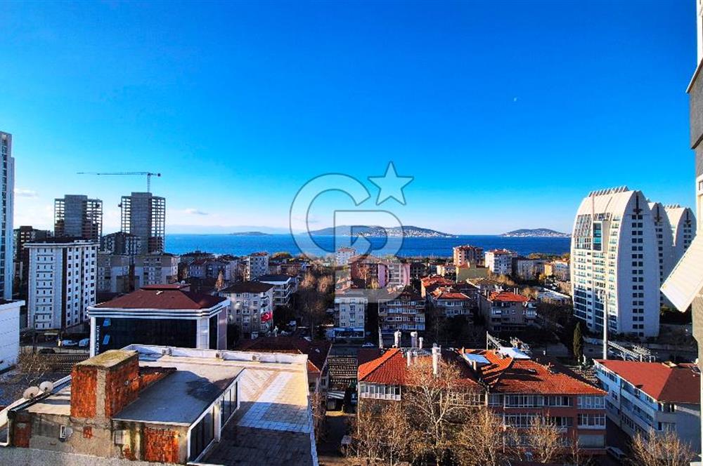Seçkin Konaklar Sitesinde Deniz Manzaralı 3+1 Daire