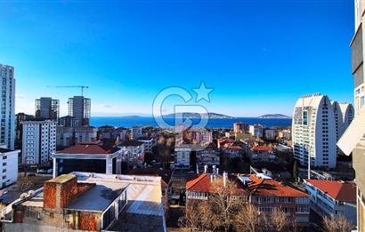 Seçkin Konaklar Sitesinde Deniz Manzaralı 3+1 Daire