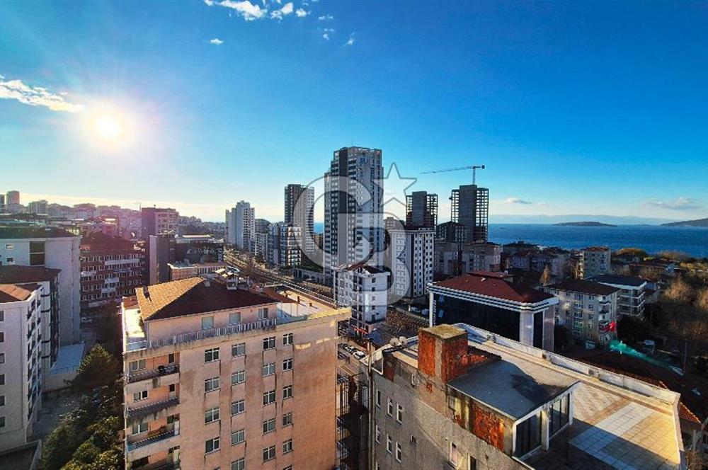 Seçkin Konaklar Sitesinde Deniz Manzaralı 3+1 Daire