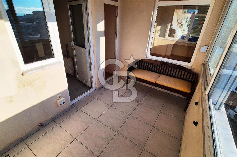 Seçkin Konaklar Sitesinde Deniz Manzaralı 3+1 Daire