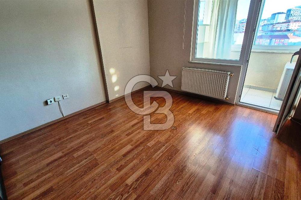 Seçkin Konaklar Sitesinde Deniz Manzaralı 3+1 Daire