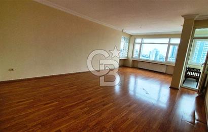 Seçkin Konaklar Sitesinde Deniz Manzaralı 3+1 Daire