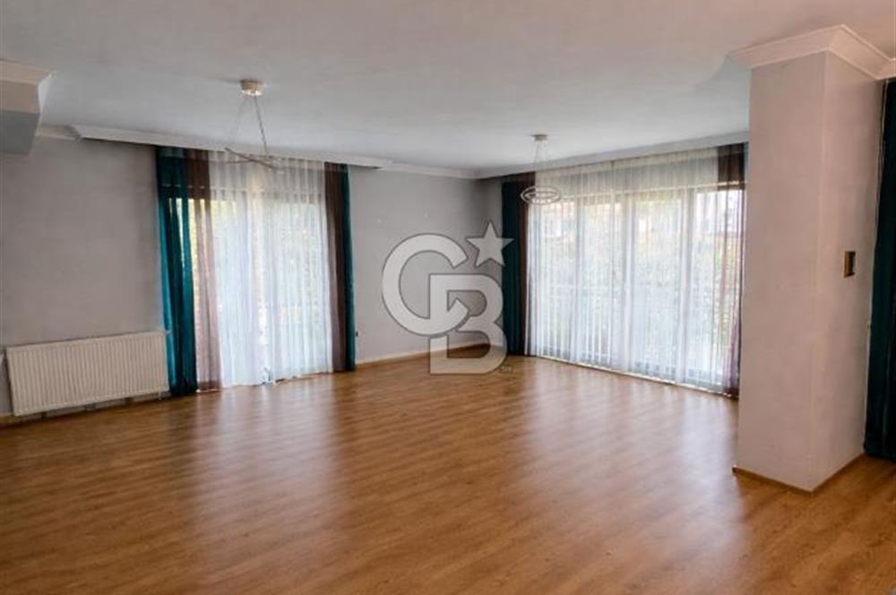 Halkalı Laleşehir Konaklarında 6+1 Bahçe Dubleks Kiralık daire