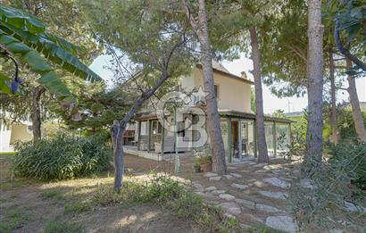 ÇEŞME ILICA MAMURBABA EGELİM KONAKLARI HAVUZLU 4+1 TRIPLEX VİLLA