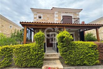 İZMİR FOÇA GÜLTEKİN KONAKLARINDA SATILIK 5+2 VİLLA - 12 - 350072