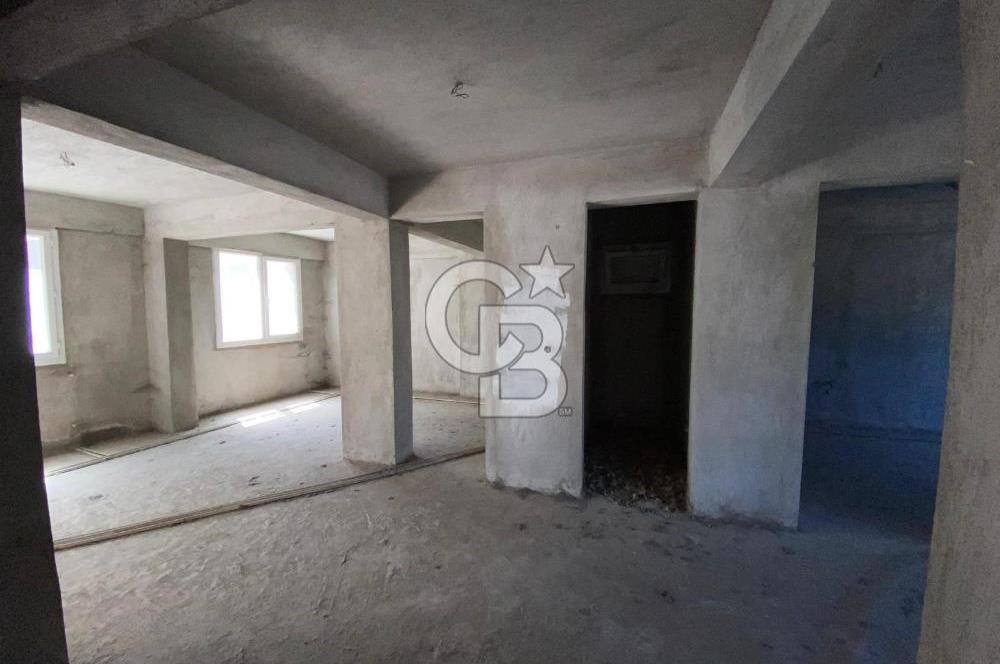 İzmir Bornova Altındağ Kemalpaşa cad. sokağında satılık bina 