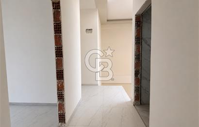KOCAELİ YENİKÖY MERKEZ 4+1 SATILIK SİTE İÇERİSİNDE VİLLA