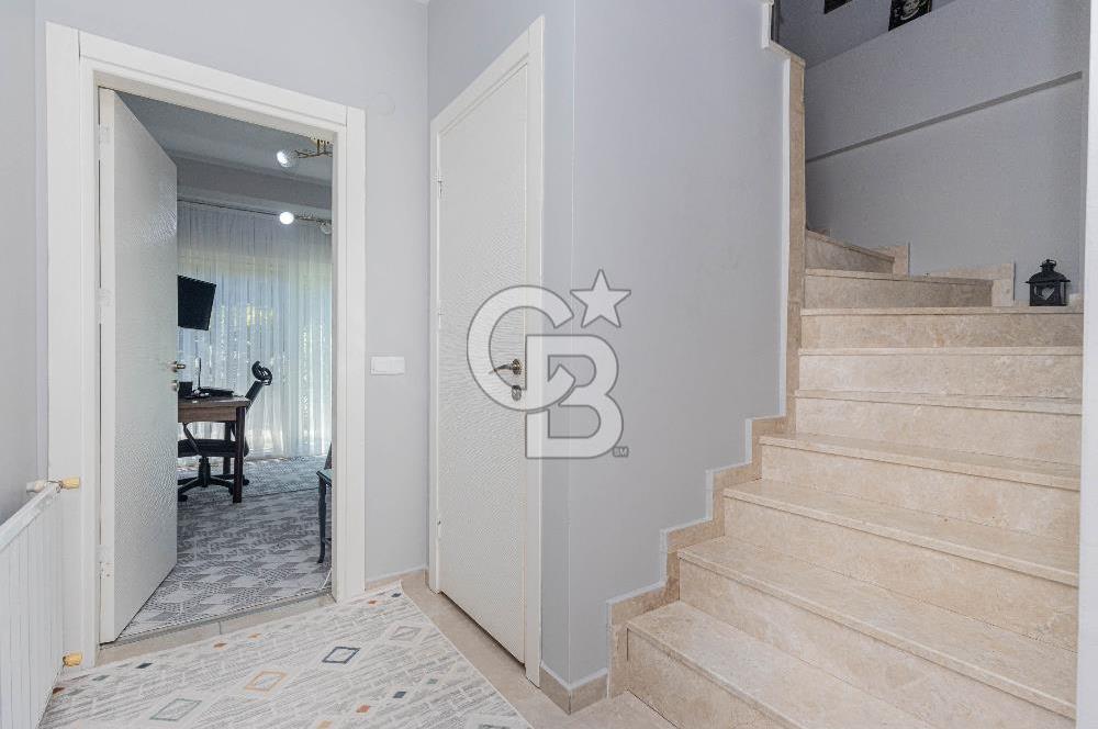KEMER ASLANBUCAKTA SATILIK VİLLA