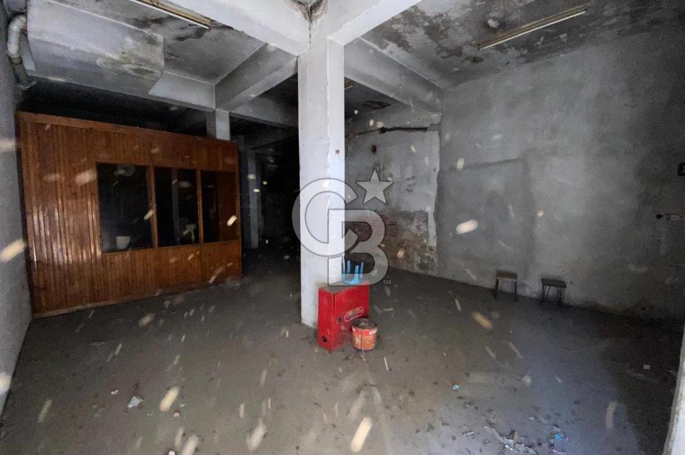 İzmir Bornova Altındağ Kemalpaşa cad. sokağında satılık bina 