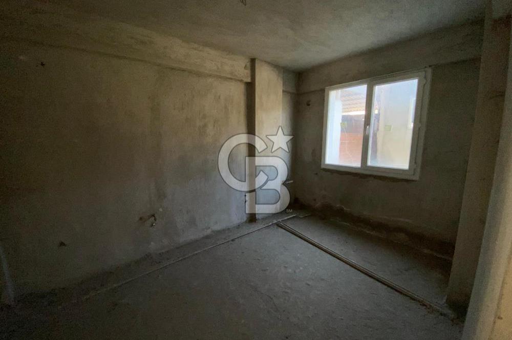 İzmir Bornova Altındağ Kemalpaşa cad. sokağında satılık bina 