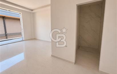 KOCAELİ YENİKÖY MERKEZ 4+1 SATILIK SİTE İÇERİSİNDE VİLLA