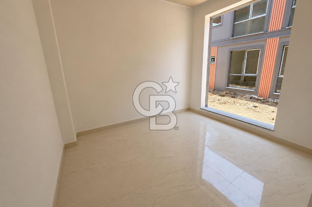 KOCAELİ YENİKÖY MERKEZ 4+1 SATILIK SİTE İÇERİSİNDE VİLLA