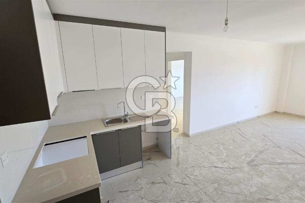 GAZİMAĞUSA MERKEZ DE SAKARYA BÖLGESİNDE 1+1 SATILIK 