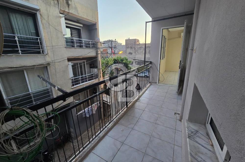 Çiğli Ataşehir Mahallesi'nde 2+1 Kiralık Daire