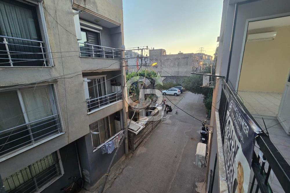 Çiğli Ataşehir Mahallesi'nde 2+1 Kiralık Daire