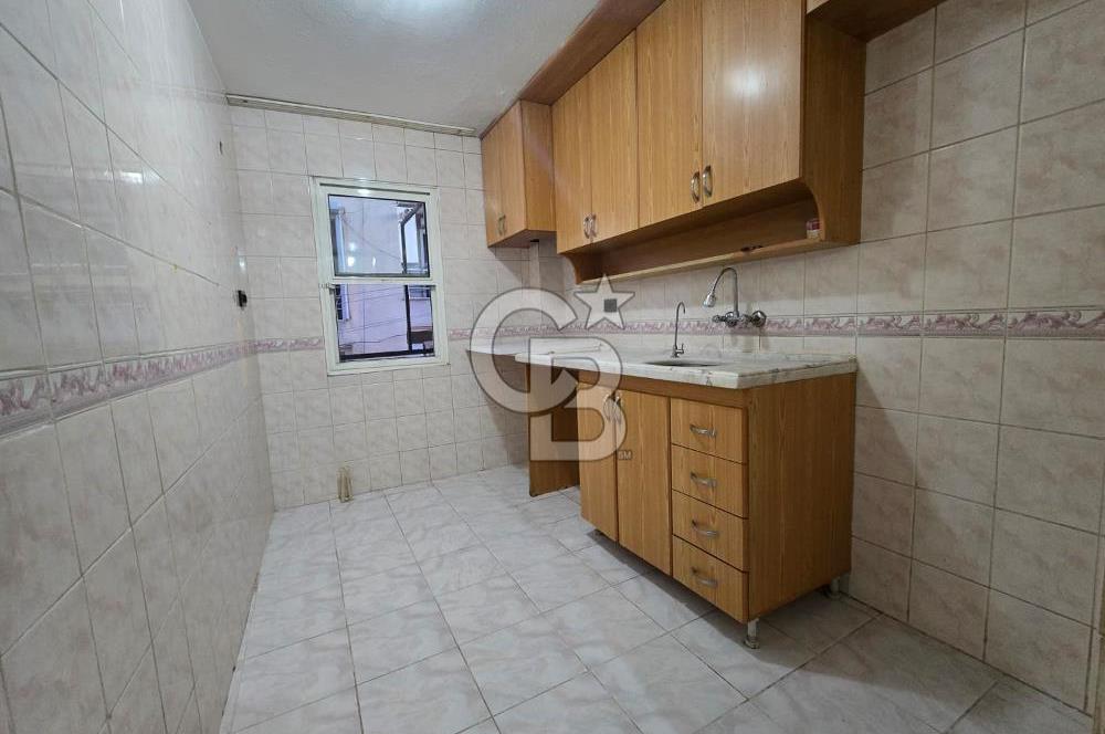 Çiğli Ataşehir Mahallesi'nde 2+1 Kiralık Daire