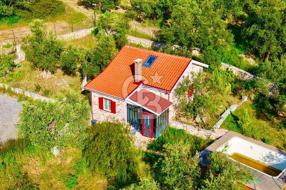 AYVALIKTA ÇİFTLİK / MALİKANE / OTEL KONSEPT SİZE KALMIŞ