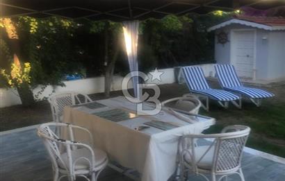 ÇEŞME ILICA'DA KİRALIK VİLLA