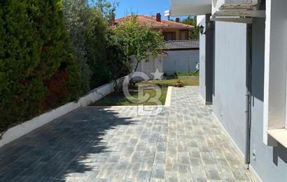 ÇEŞME ILICA'DA KİRALIK VİLLA