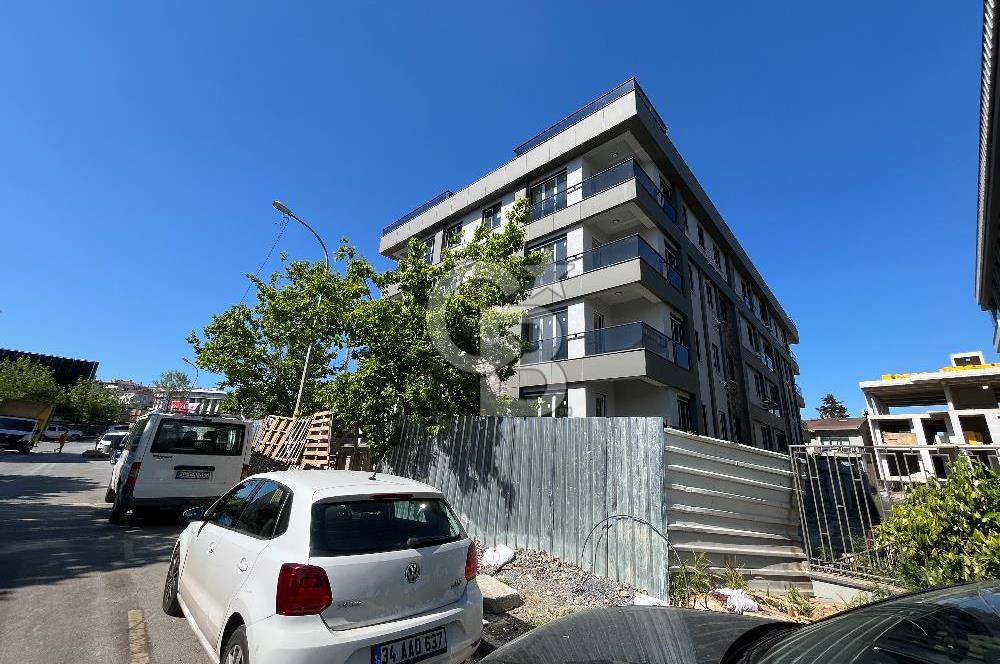 Üsküdar Barbaros Satılık Daire Sıfır Sitede 2+1 Ebeveynli