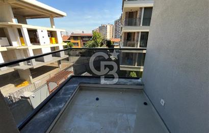 Üsküdar Barbaros Satılık Daire Sıfır Sitede 2+1 Ebeveynli