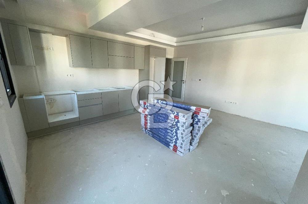 Üsküdar Barbaros Satılık Daire Sıfır Sitede 2+1 Ebeveynli