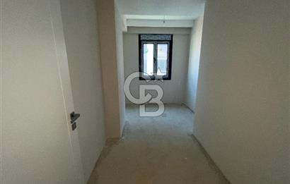Üsküdar Barbaros Satılık Daire Sıfır Sitede 2+1 Ebeveynli