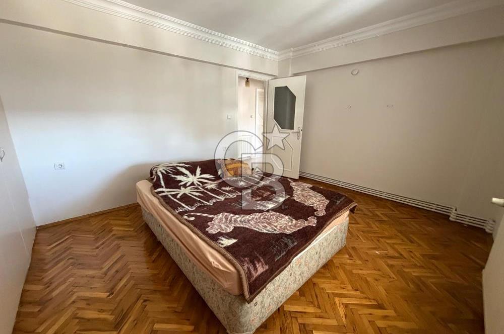 CB SMYRNA'DAN BUCA SEYFİ DEMİRSOY HASTANESİ YAKINI SATILIK DAİRE