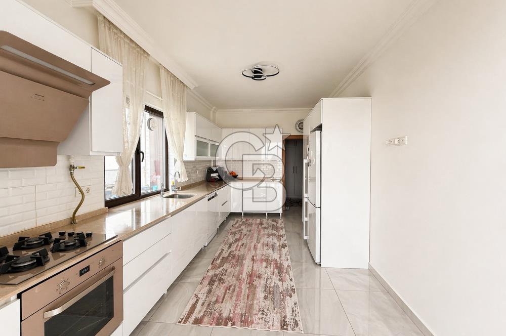 KOCAELİ KARAMÜRSEL DENİZ MANZARALI BAHÇELİ SATILIK DUBLEKS DAİRE