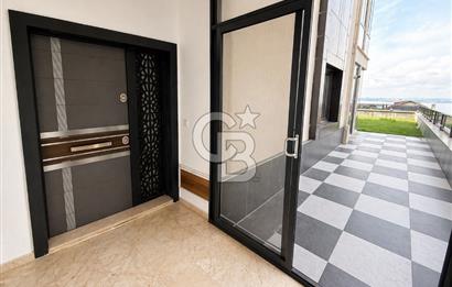 KOCAELİ KARAMÜRSEL DENİZ MANZARALI BAHÇELİ SATILIK DUBLEKS DAİRE