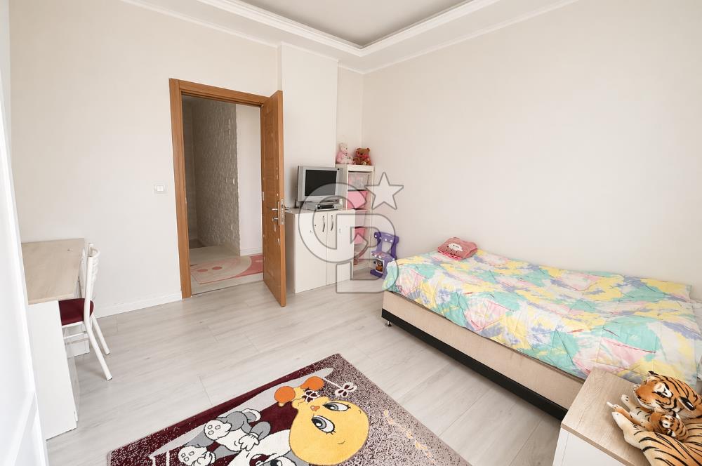 KOCAELİ KARAMÜRSEL DENİZ MANZARALI BAHÇELİ SATILIK DUBLEKS DAİRE