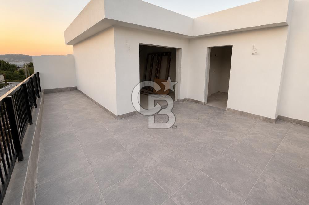 KOCAELİ BAŞİSKELE YENİKÖY'DE SİTE İÇERİSİNDE SATILIK VİLLA