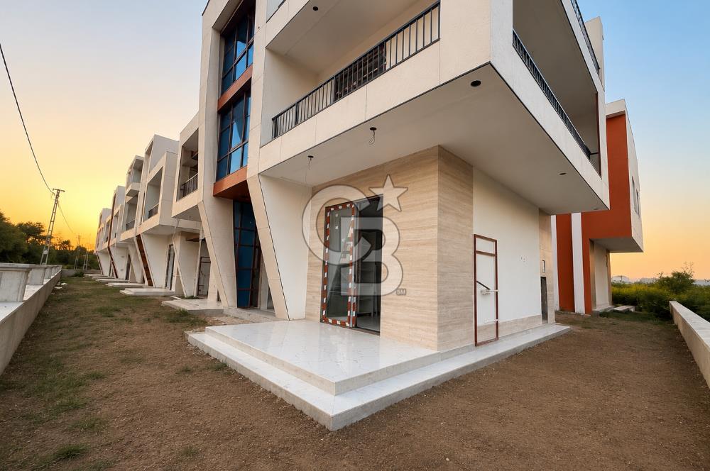 KOCAELİ BAŞİSKELE YENİKÖY'DE SİTE İÇERİSİNDE SATILIK VİLLA