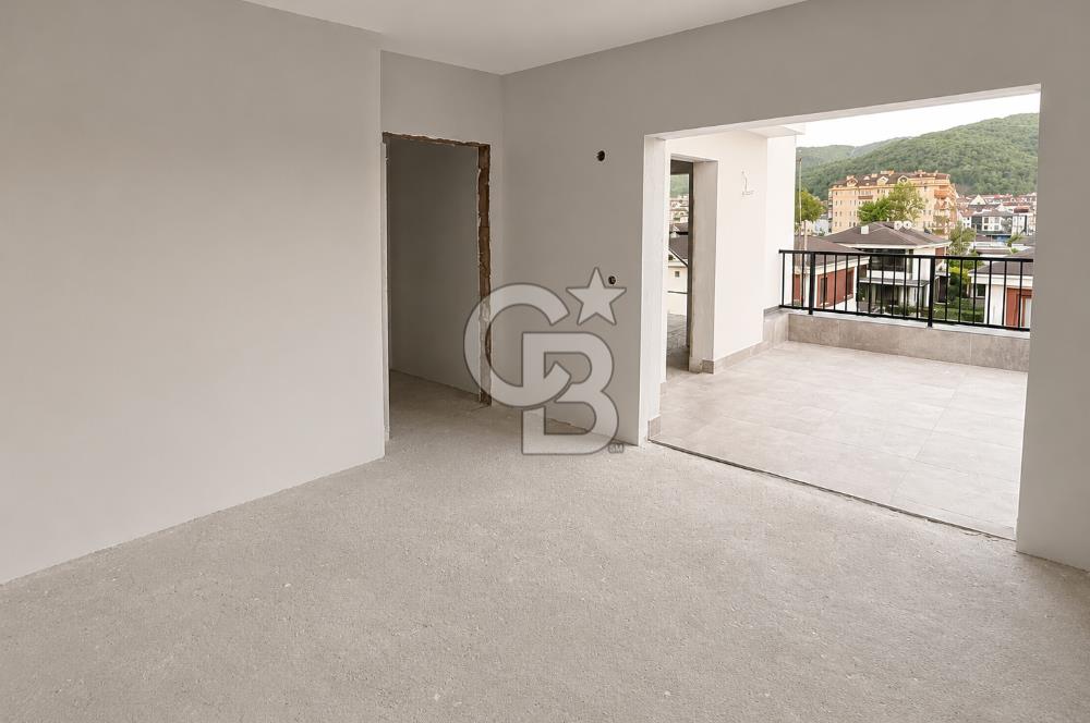 KOCAELİ BAŞİSKELE YENİKÖY'DE SİTE İÇERİSİNDE SATILIK VİLLA