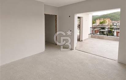 KOCAELİ BAŞİSKELE YENİKÖY'DE SİTE İÇERİSİNDE SATILIK VİLLA